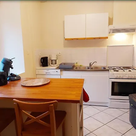 Au Pre Des Pommiers * Cosse-le-Vivien