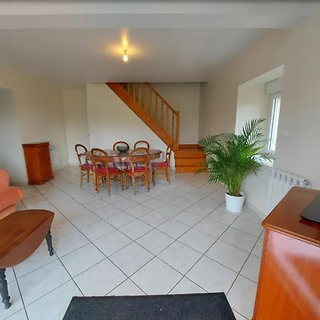 Au Pre Des Pommiers Holiday home *